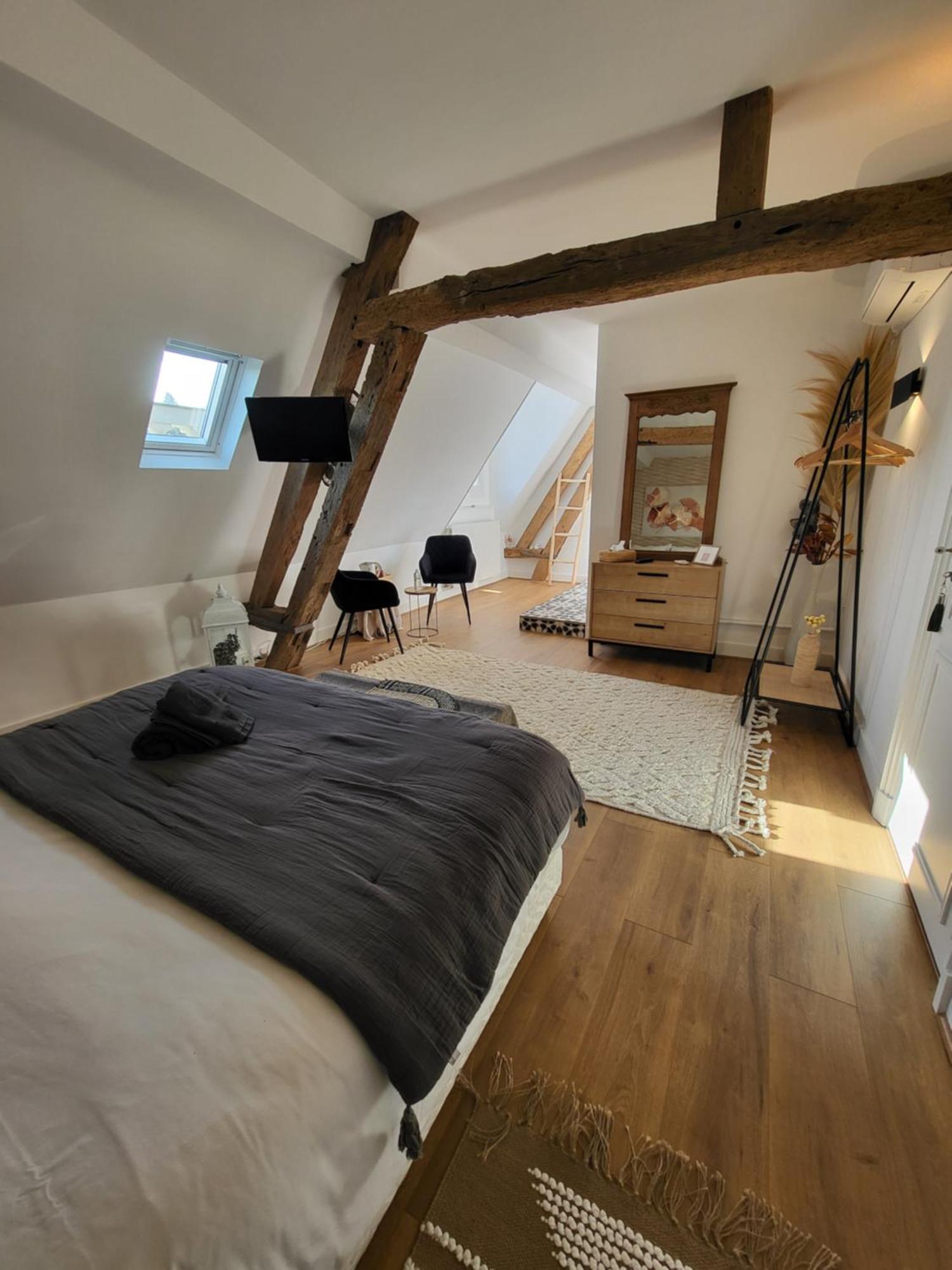 Domaine De Charme - Les Places Lassay-sur-Croisne Екстериор снимка
